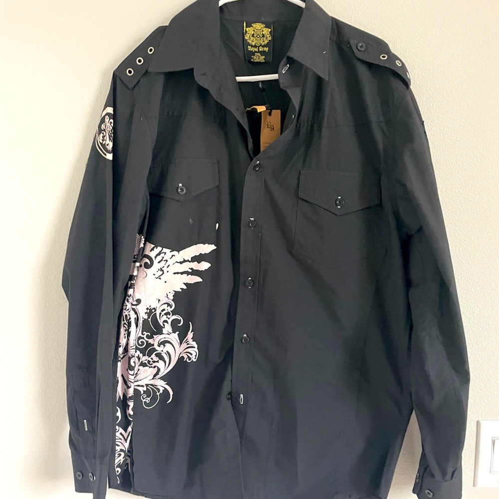 Mens 2XL shirt